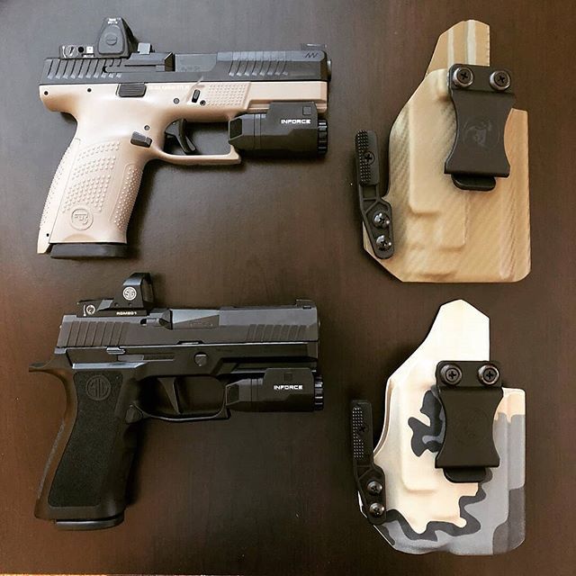 Holster love from @taprackpewpew with ・・・ These two make it hard to choose on what to carry, but I always carry in @anrdesignllc holster!  #cz #p10c #sig #p320 #xcarry #9mm #everydaycarry #carryeveryday #dailygundose #anrdesign #inforce #jagerwerks #united2a #gunsdaily #thes…