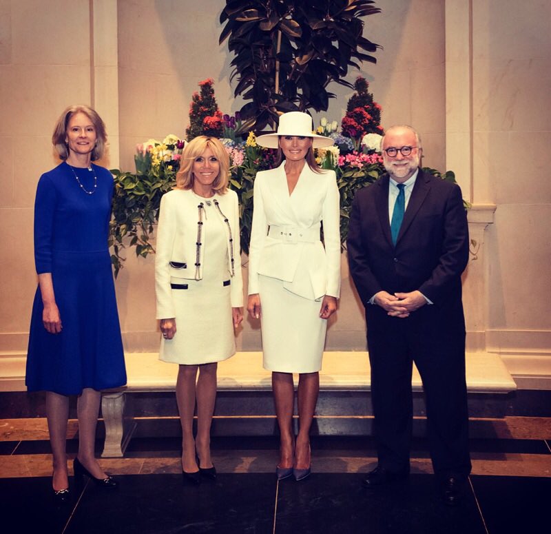 FLOTUS45's tweet image. Thank you @NGADC for the beautiful tour among your many galleries.  The paintings are a testament to the influence art has among all cultures. I was glad to be able to view the exquisite works with Mrs. Macron.