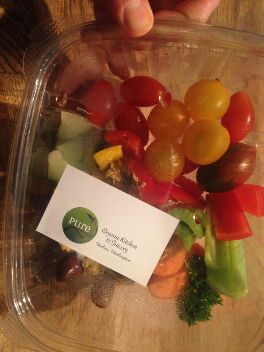 pure9925's tweet photo. Grab N’ Go Snack Packs Juices &amp; Bowls :-) 
food-body-health connection 💃🏻🕺🏽 https://t.co/9eSpB6Twek