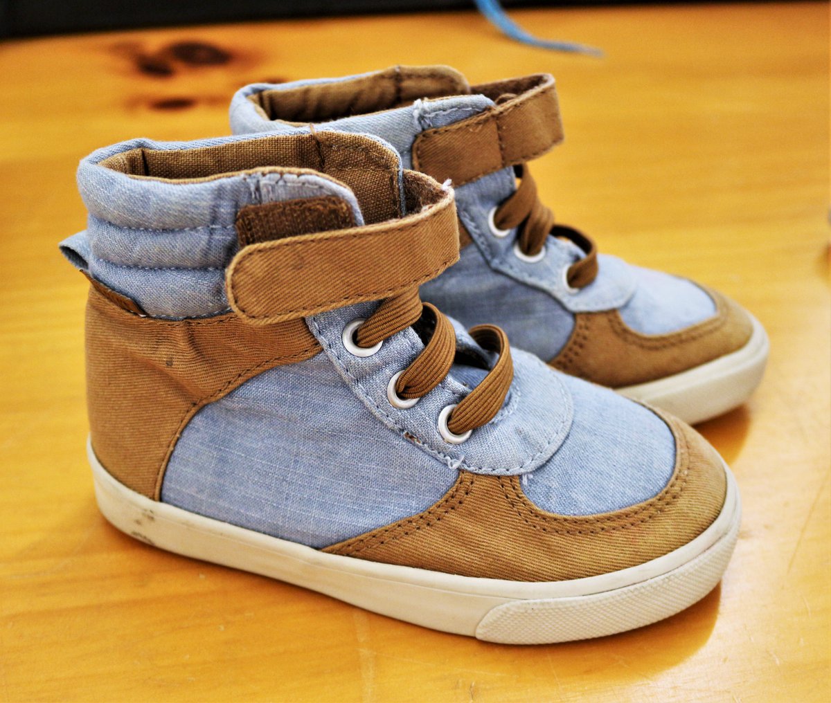 OH_OppShop's tweet photo. Is your shoe obsession breaking your budget? Not anymore! We have all sizes, many colors, and your favorite brand names!

#ShopOppShop #ShoeLover #BerksCounty #CharityShop #Shoes #ReadingPA https://t.co/jlSlPak1KU