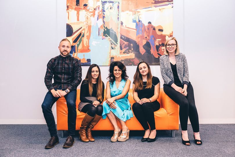 Join <a href="/super_stylin/">Mark Averill</a> &amp; <a href="/LauraJEtheridge/">Laura Etheridge</a> at the next <a href="/NetworkingDerby/">DerbyNetworkingClub</a> meeting. Tuesday 1st May, 3:30pm - 5:15pm at the <a href="/OberoiBizHub/">Oberoi Business Hub</a>. It's already set to be a smasher, see you there? #NetworkingDerby #DerbyUK Book here: eventbrite.co.uk/e/the-derby-ne…