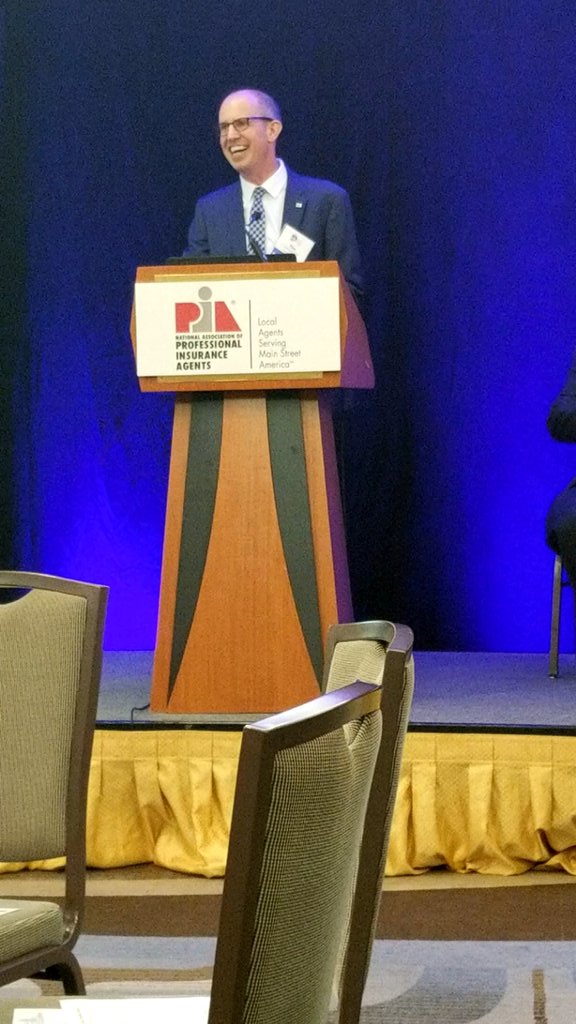 Sarah_Coli's tweet photo. @PIANational President @Russell_Insures addresses the #PIAFLS18 attendees. @PIAGovAffairs #FloodInsurance #ReauthorizeTheNFIP https://t.co/7kuHxeG1CR
