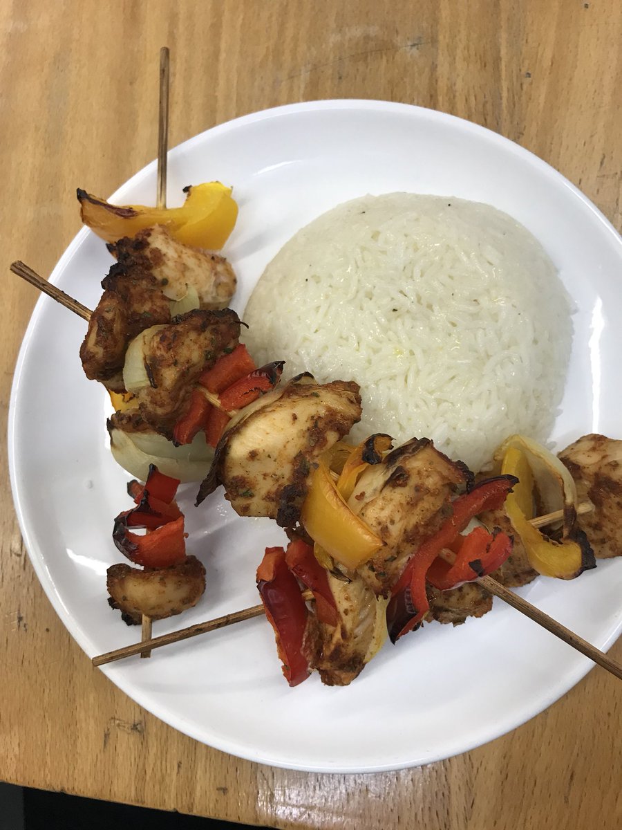 WHSteamtech's tweet image. Year 9 Hospitality and Catering impressing me with their skills again!! Well done!!