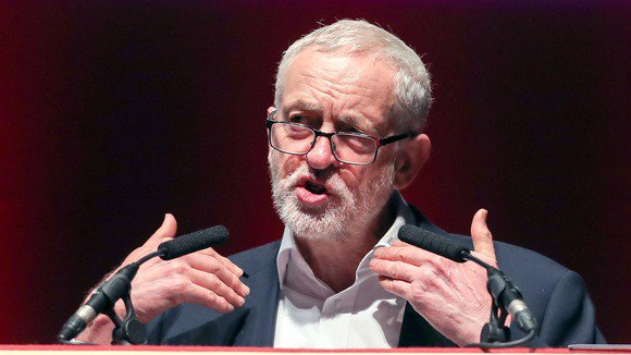 itvnews's tweet photo. Jewish leaders say Jeremy Corbyn has failed to act against Labour anti-Semitism
https://t.co/HzQeplZPJK https://t.co/OvlY2NDNsE