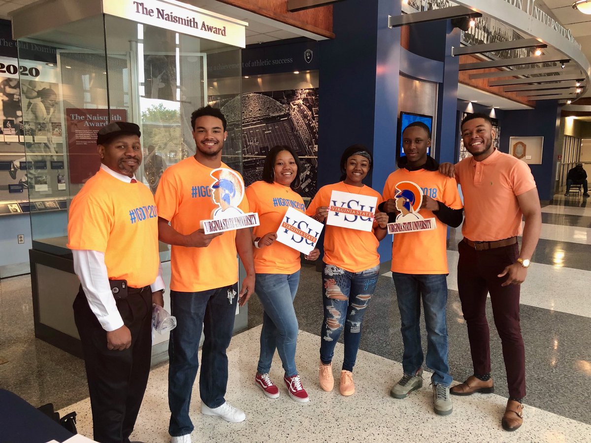 vsu_admissions's tweet photo. Admissions Counselor Kyle Moore with newly admitted Trojans representing The Access College Foundation at Old Dominion University in Norfolk, VA #AccessCollegeFd #IGOTIN2018 #VSUTransforms https://t.co/X8sm7IQMg7