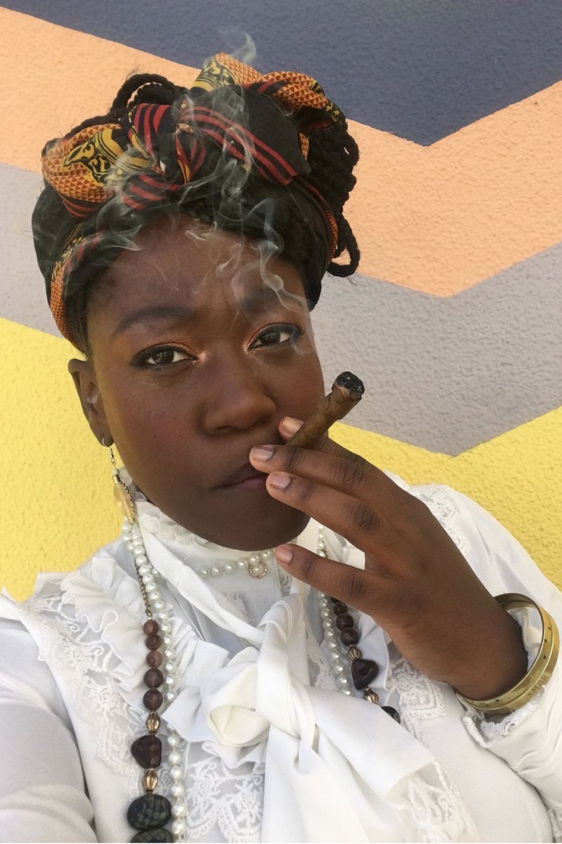 Nouvelle entrevue sur P&amp;M! @melissalaveaux : "Je sens un devoir de mémoire, mais mon but n’est pas de devenir le porte-étendard d’une cause. Je suis chanteuse et tout ce que je veux, c’est mettre la musique haïtienne sur un podium." magazinesocan.ca/features/melis…