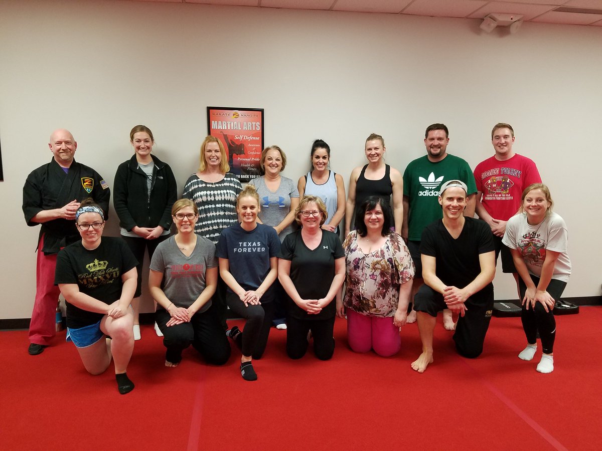 Last night several Venture Bankers were busy kicking butt and taking names at Z-Ultimate Self Defense Studio! We trained in techniques to protect ourselves and put the hurt on anyone with bad intentions. 💪 #Wellness #SelfDefense