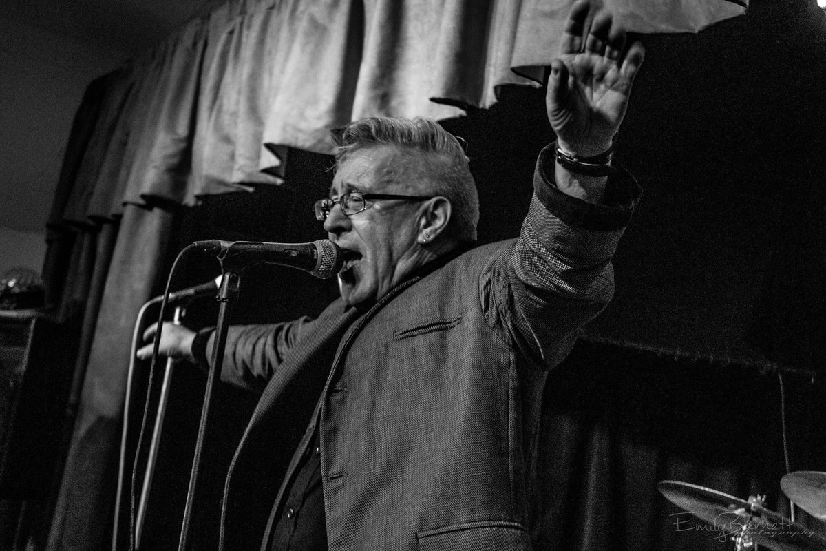 CashBarnett23's tweet photo. Johnny and the Timebombs, York Ted Fest 2017 https://t.co/WOWivynNvH