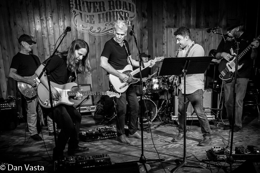 79Aspen's tweet photo. Tom Petty jam session🎸@tuningoutcancer event at the @RiverRdIceHouse #tuningoutcancer #CampDiscoveryCancerCamp #fundraiser https://t.co/SOvujqIcOa