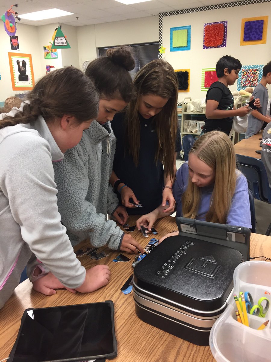 mayfield2220's tweet photo. 5th grade art students reassemble ancient artifacts from Mexico to discover  clues to unlock boxes containing cultural treasures.  Next, use information gathered to create a project inspired by their artifacts. #BESgameon @BridlewoodES https://t.co/YAQfrIt33f