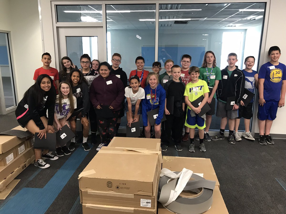 sabercathoopsq's tweet photo. Future Sabercats!#sabercatstrong@ST_MS10 https://t.co/NxXAd4tS5n