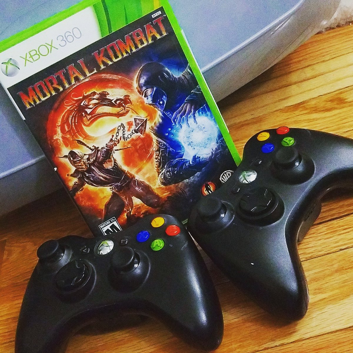 thebeachepisode's tweet photo. Yesterday we whipped out a classic to Test Our Might! Who's your favorite Kombatant?

#berklee #band #music #anime #boston #geekcore #nerd #anime #videogames #mk #mk9 #mortalkombat #xbox #xbox360 #xboxone #undertale #teentitans https://t.co/6M9suSlBkQ