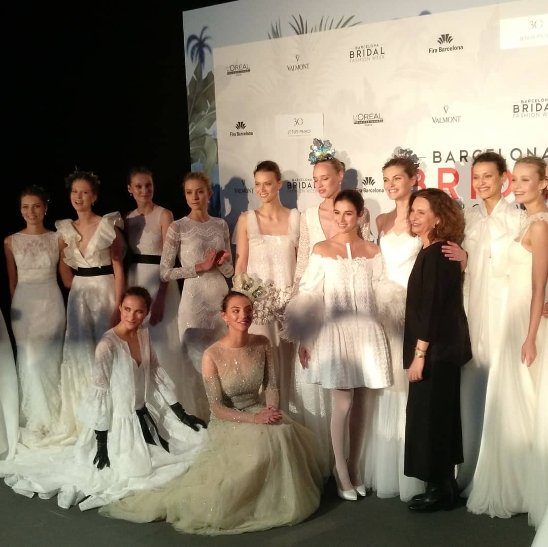 ACG7_'s tweet photo. Bridal Week ♥️ 
@BCNbridalweek @EADIMODA @jesuspeiro_ve #RosaClará https://t.co/76VpsSJcDZ