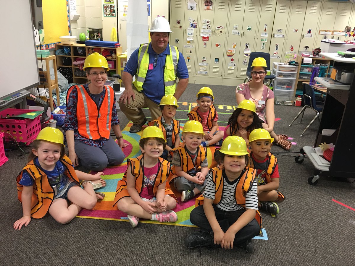 SLP_Kim_German's tweet photo. My sweet hubby @1988YogiBear came to @bweroos today to teach PK kiddos about the construction trade and safety. The students even participated in a construction project of their own. @ThisOldHouse #generationnext https://t.co/rrNAQ7ecAk