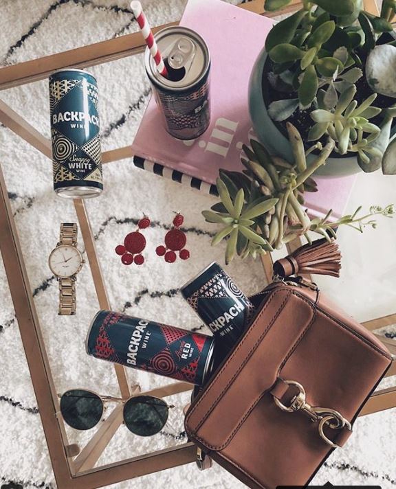 BackpackWineCo's tweet photo. Pack your purse and #grabapack, your happy hour is waiting for you.... https://t.co/NjvciKnsga