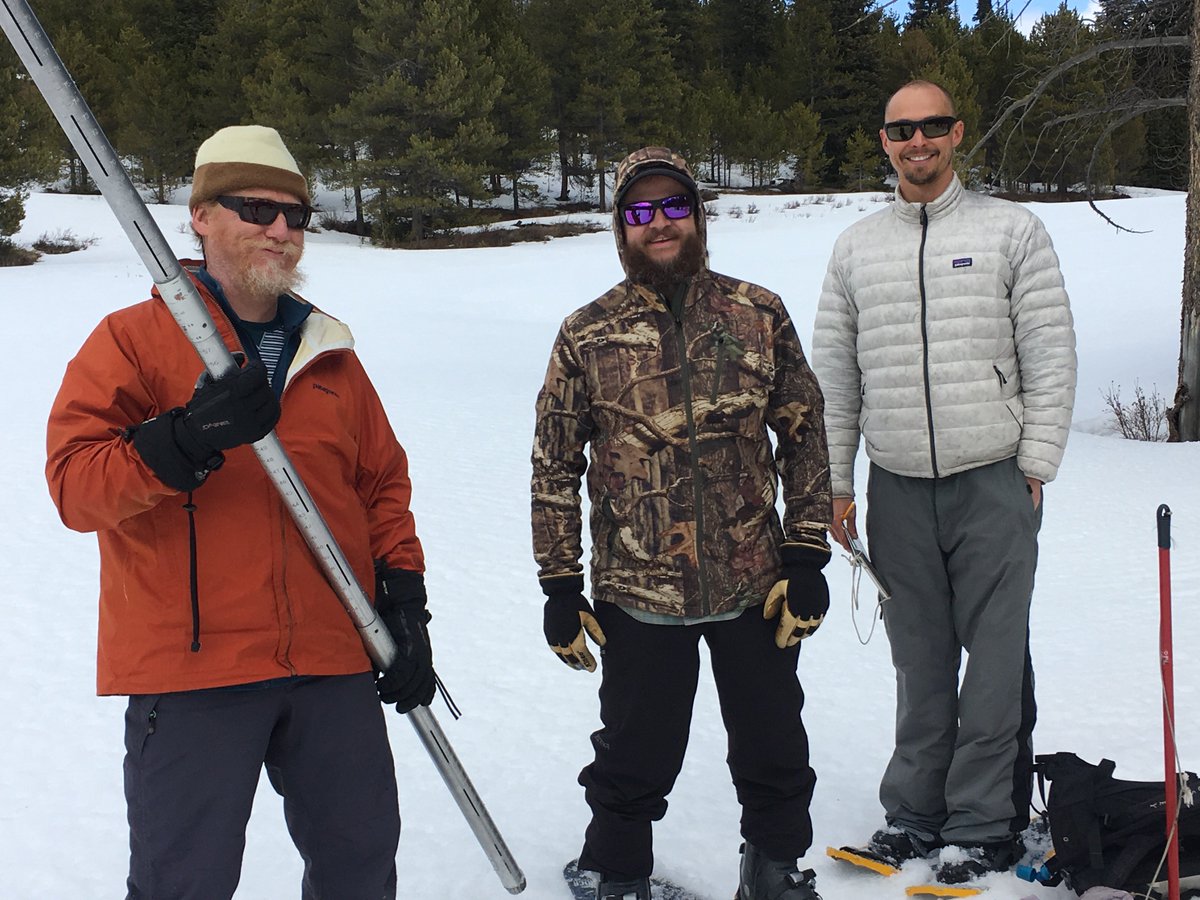 CWCB_DNR's tweet photo. Playing in the #snow, or measuring it? #snowcourse https://t.co/DHTc5LwYQa
