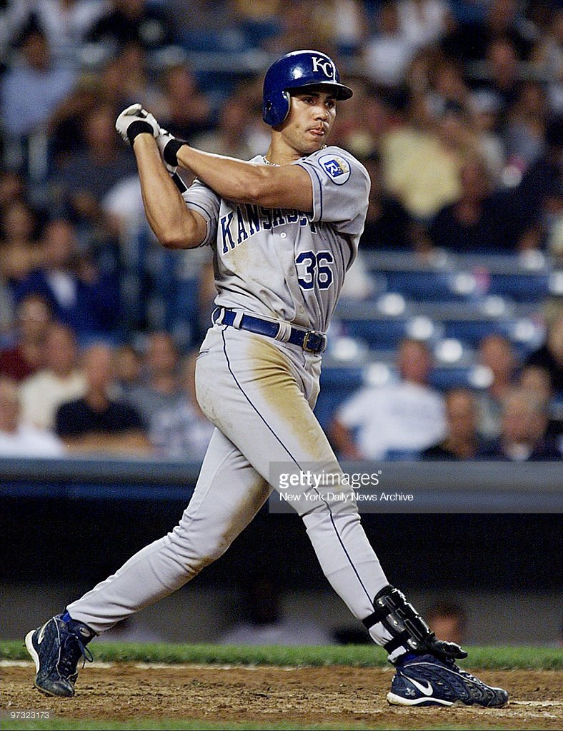 Happy Birthday to former Kansas City Royals player Carlos Beltran(1998 - 2004) who turns 41 today! 