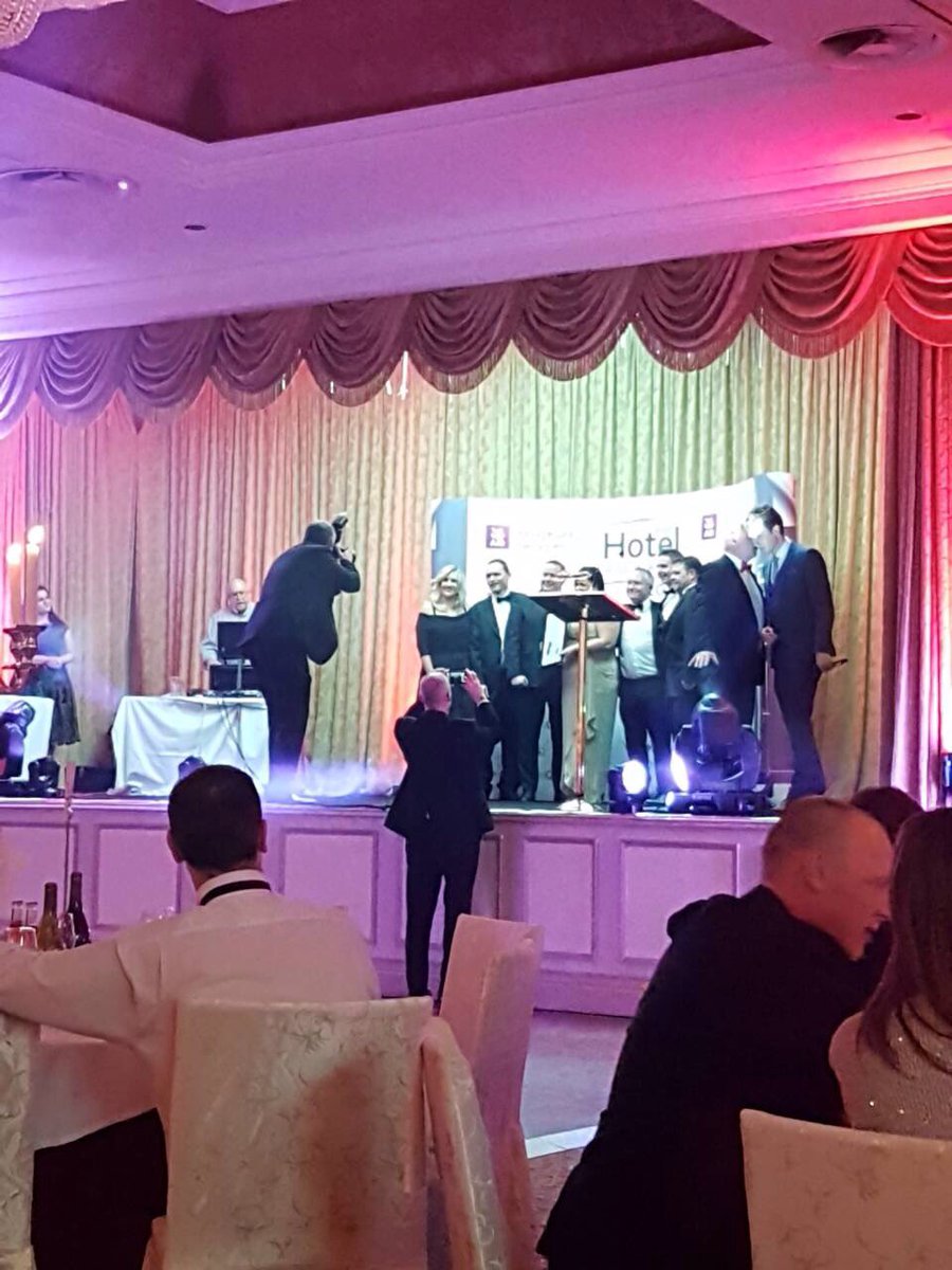 LimerickStrand's tweet photo. Woo hoo 🎉🎉 conference and business hotel of the year 2018 @irishhotelawards #thankyou #goteam https://t.co/qxx29mqGwu