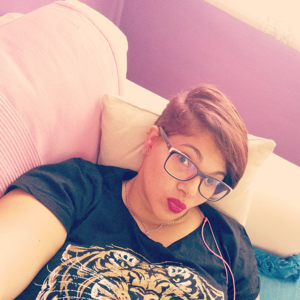 Misspink7987's tweet photo. #NuevaFotoDePerfil https://t.co/r1Jf7xFtJG