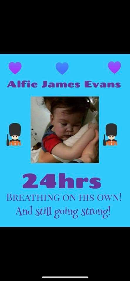 disabledmumof4's tweet photo. Retweet retweet retweet get this twitter trenfing for #Alfie #releasealfieevans #AlfiesArmy #savealfieevans https://t.co/yRj6d0So25