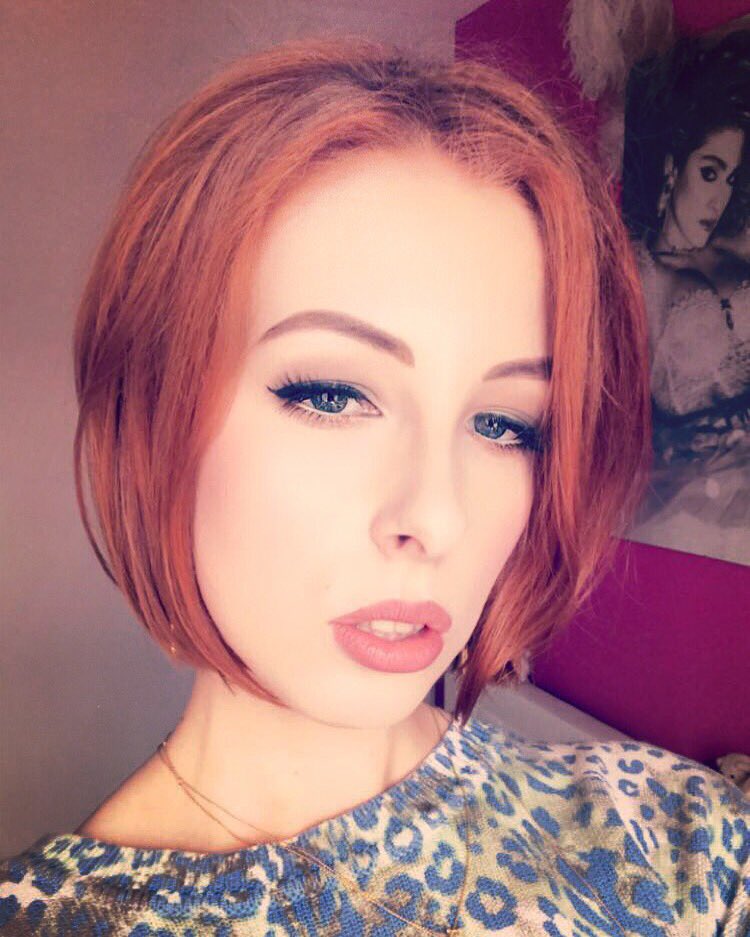 featmyself's tweet photo. Being a #powerfulredhead https://t.co/NpUaJqAQwL