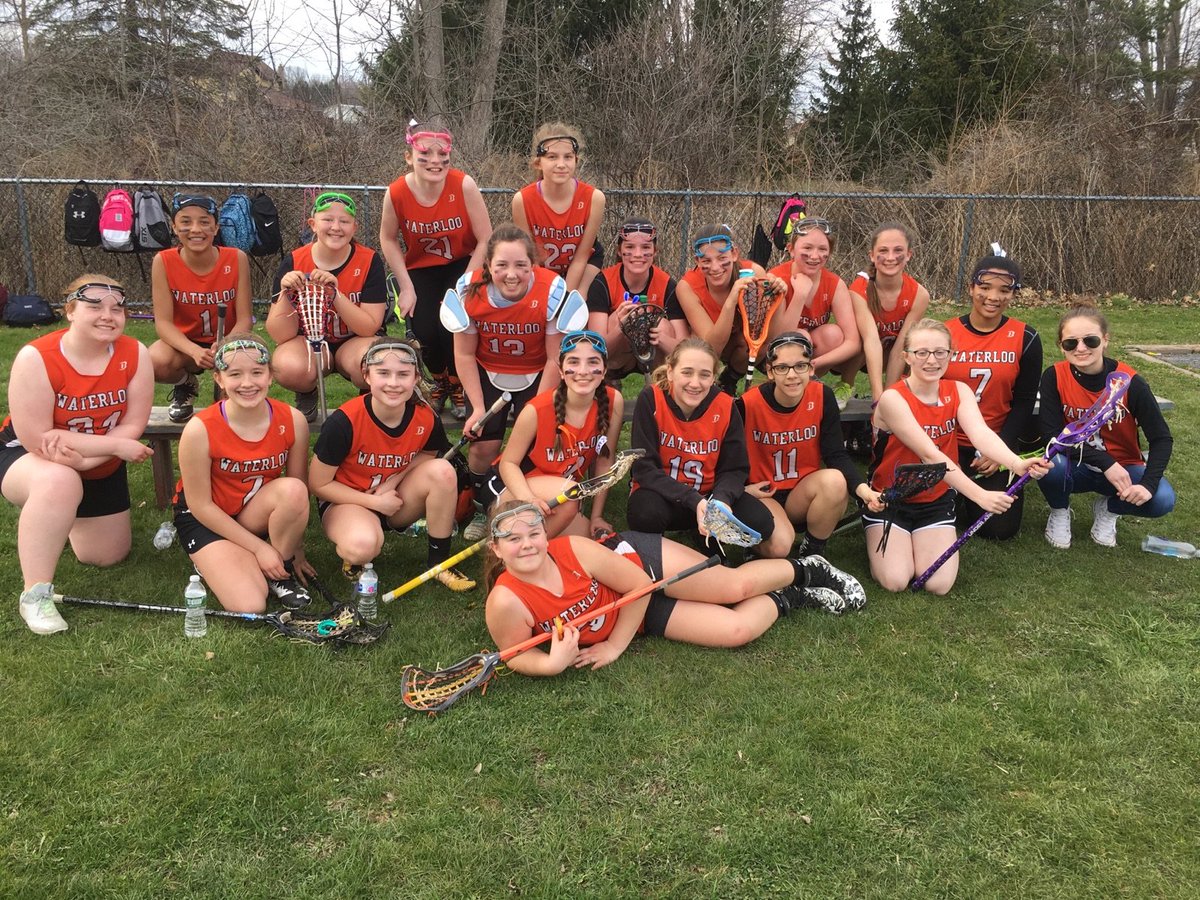 Becca_Resinger's tweet photo. Great job girls on a 10-9 win over Pal-Mac improving to 3-0! @MsLahr12 @TribeWMS @AthleticsWCSD https://t.co/4yQNKdKcCw