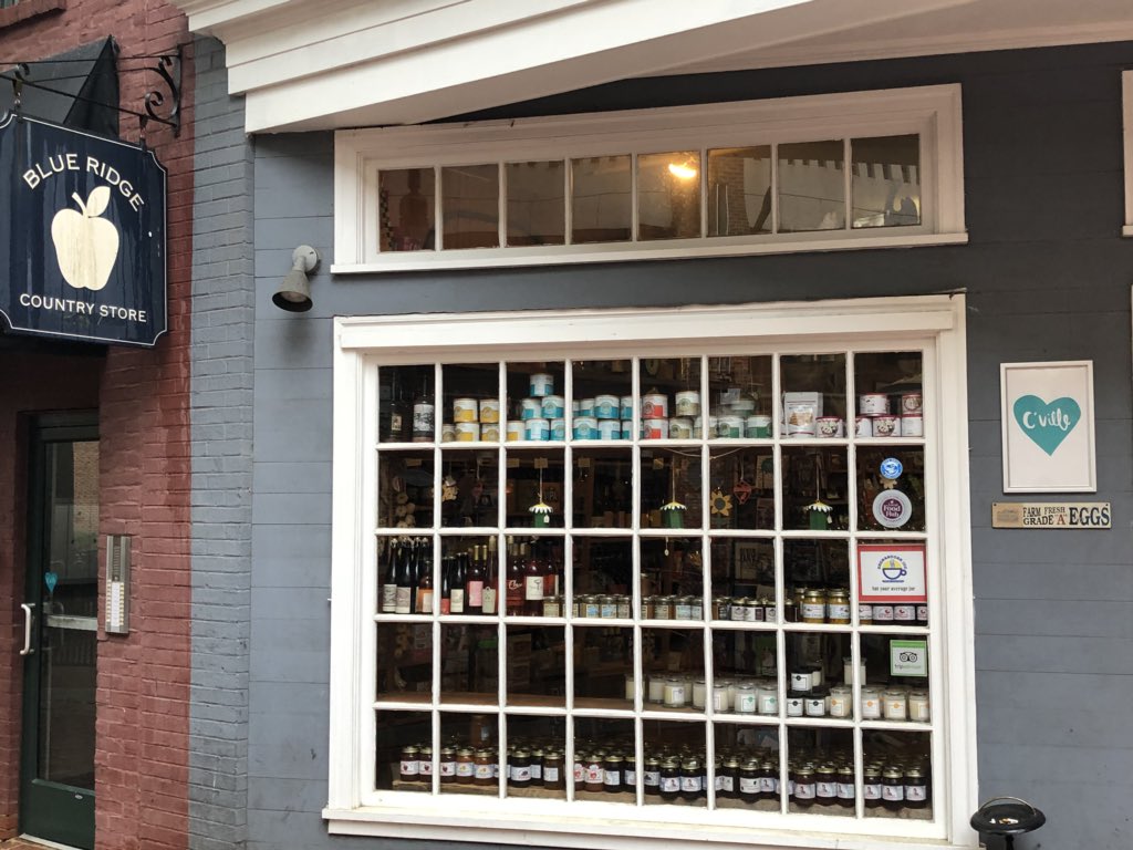 PotomacCandle's tweet photo. You can find our candles at the Blue Ridge Country Store in #Charlottesville #Virginia https://t.co/vZf32VML2g