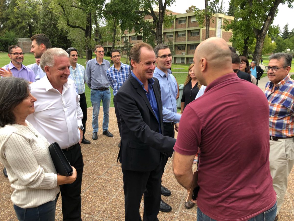 bordet's tweet photo. En #LibertadorSanMartín recorrida por la #obra de desagües pluviales del B° Camarero Este, la fábrica de alimentos Ceapé y el predio de la Universidad Adventista del Plata. Articulamos acciones con cada intendente independientemente de su color político. Nos debemos a los vecinos https://t.co/gDW9sdZz2F
