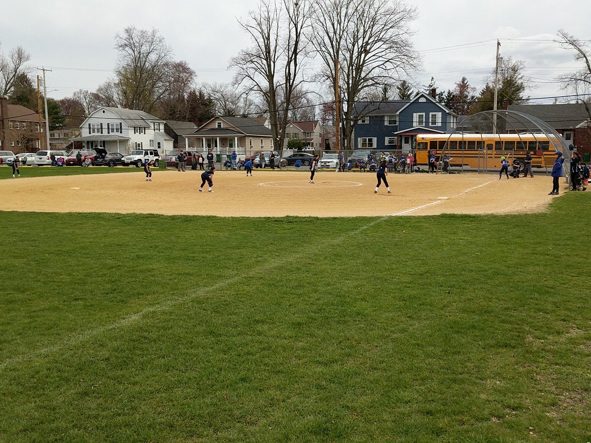 Modified Softball v Hen Hud! <a href="/ThomaselliELA/">Erika Thomaselli</a>