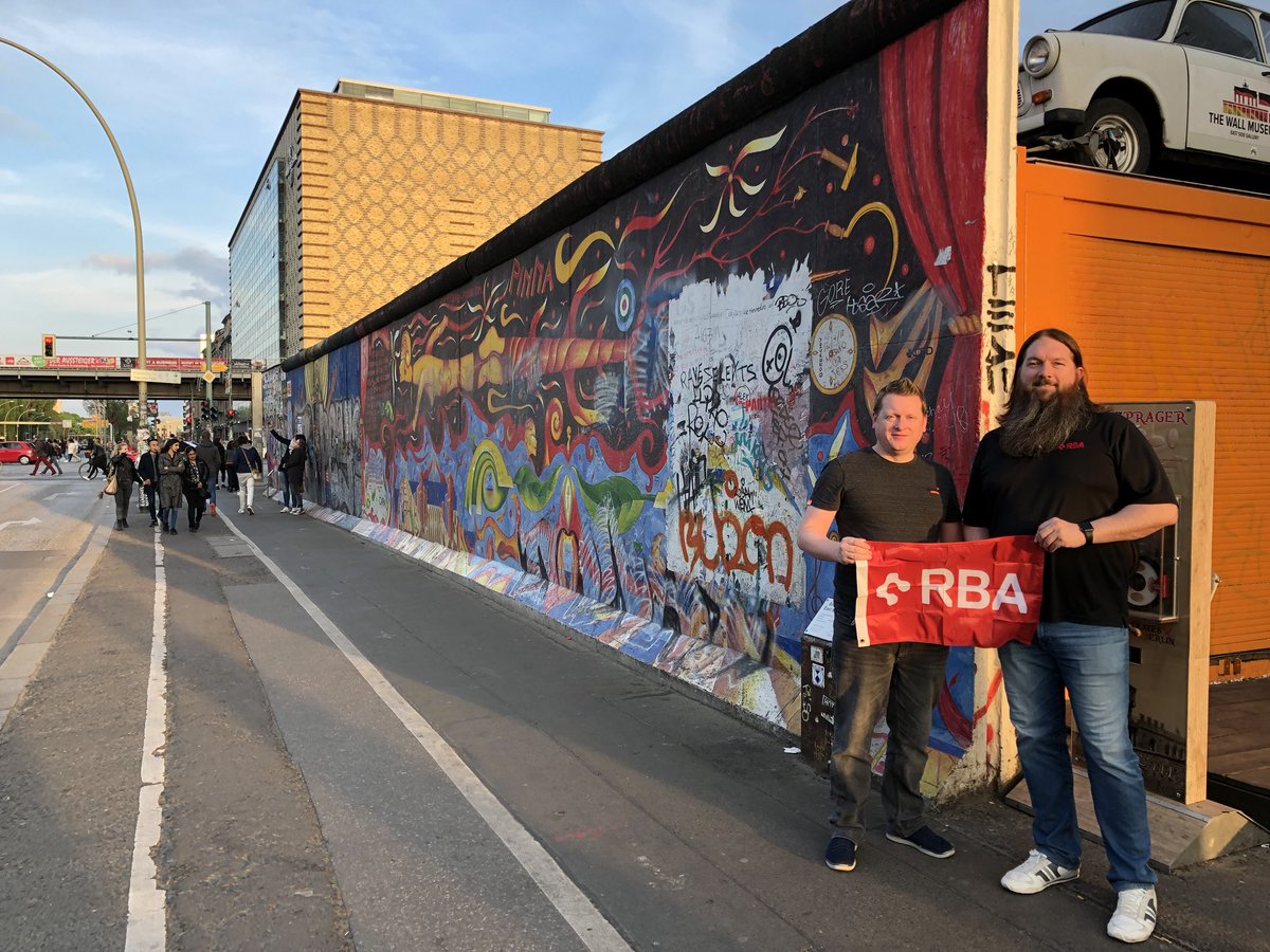 LonghornTaco's tweet photo. @rich_seal, @rbaflag and I got to visit the #berlinwall today! #eastgallery https://t.co/IwJ0zFHV71