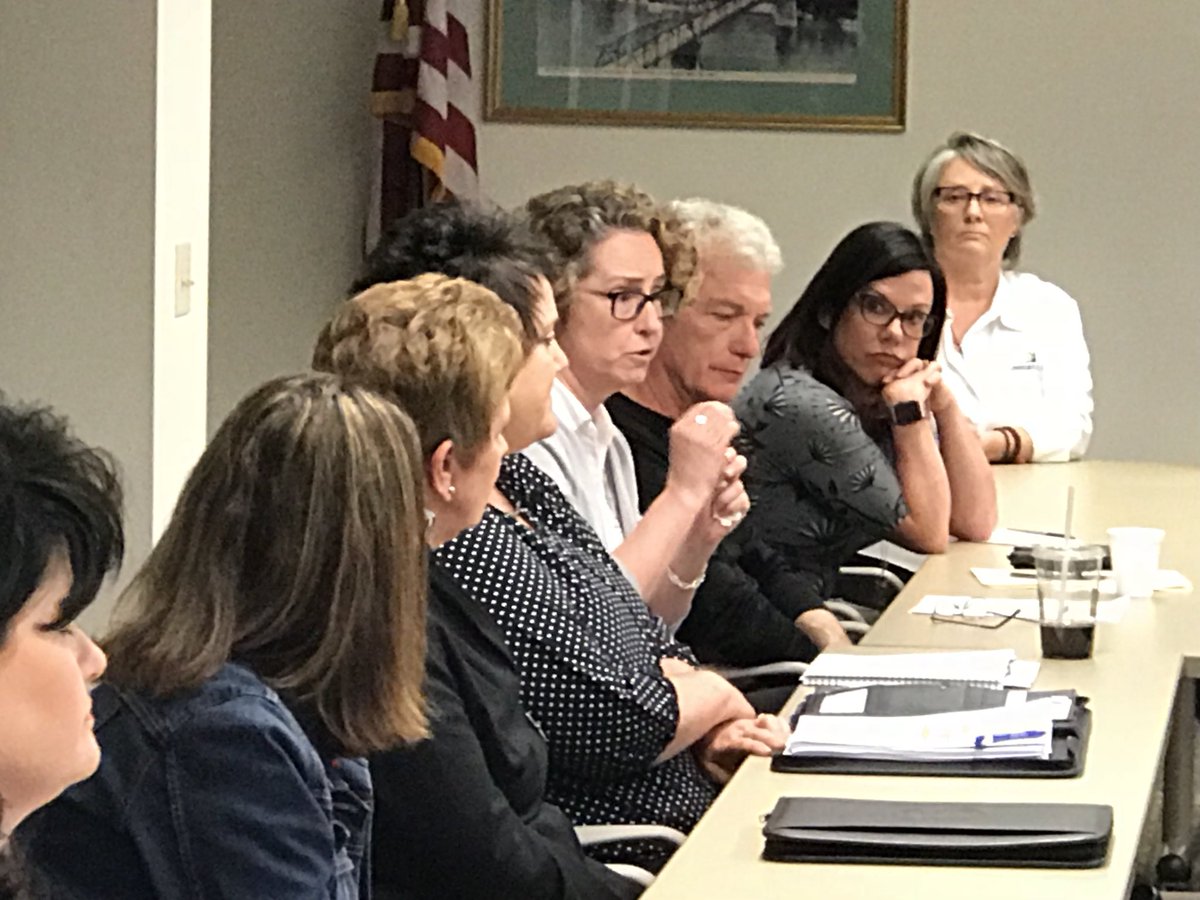 Robin Pollini from WVU’s School of Public Health says pockets of small HIV outbreaks surrounding Charleston have the city primed for an outbreak. Says not only should the city have a needle exchange but it should serve as many people as possible #WSAZ