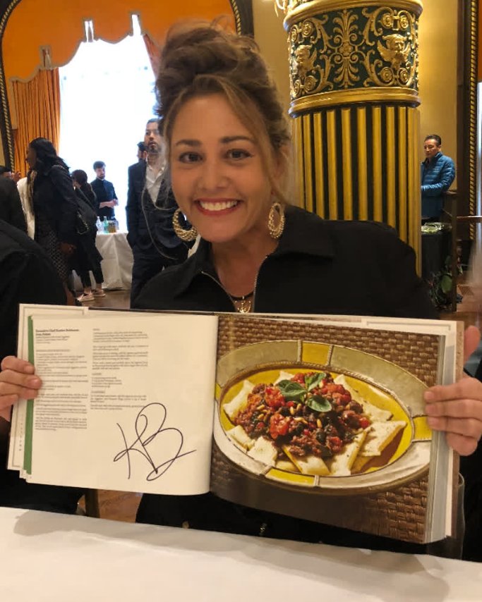 KBNNPR's tweet image. @kbnnpr President and Founder Karine Bakhoum at The Great Gathering of Chefs tonight signing books which contain one of her recipes! It's an amazing night of food and wine to benefit the Food and Finance High School!  
#food #wine #event #nyc #greatGatheringofChefs #bookSigning