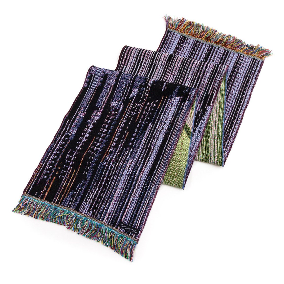 SoylentFuschia's tweet image. Current unaffordable fixation - glitch textiles. Wrap me in errors #glitchart