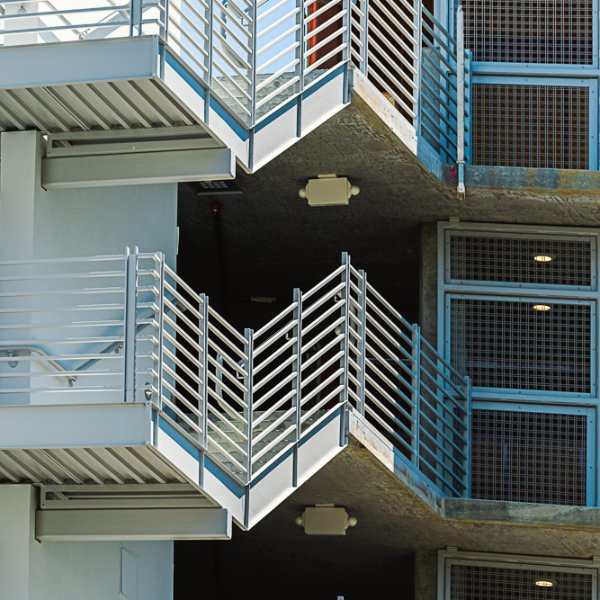southbaydev's tweet photo. Symmetry meets asymmetry. Who knew parking garages could be so inspiring? Parking space is abundant at #CreeksideAt17 with underground spaces and a separate deck available. #BuildingTheBay #SiliconValleyLife https://t.co/j9F2u2uozy