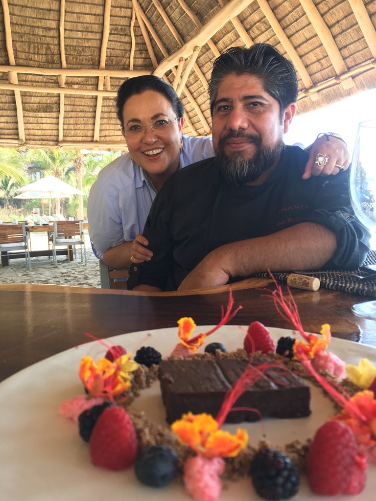 El lugar, la gente, los sabores, muy especial, gran descubrimiento <a href="/Miguelmg35/">Chef Miguel Muñoz</a> <a href="/IMANTARESORTS/">IMANTA RESORTS</a> <a href="/RivieraNayarit/">Riviera Nayarit</a> tienen que descubrir  este espacio único.
