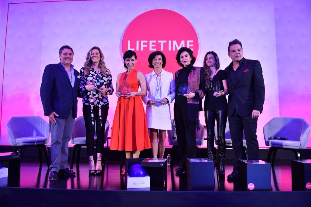 Cineinformacion's tweet photo. #LIFETIME eligió la #cdmx para la gira #MujeresProtagonistas que llegó a Colombia, Argentina y Brasil. #SusanaZabaleta, #RebeccadeAlba, #PepitaSerrano, #GabyVargas y #PaolaKuri abordaron el papel de la mujer actual y sus experiencias @lifetimetv @S2CyMKT https://t.co/cAYGfO3JQX