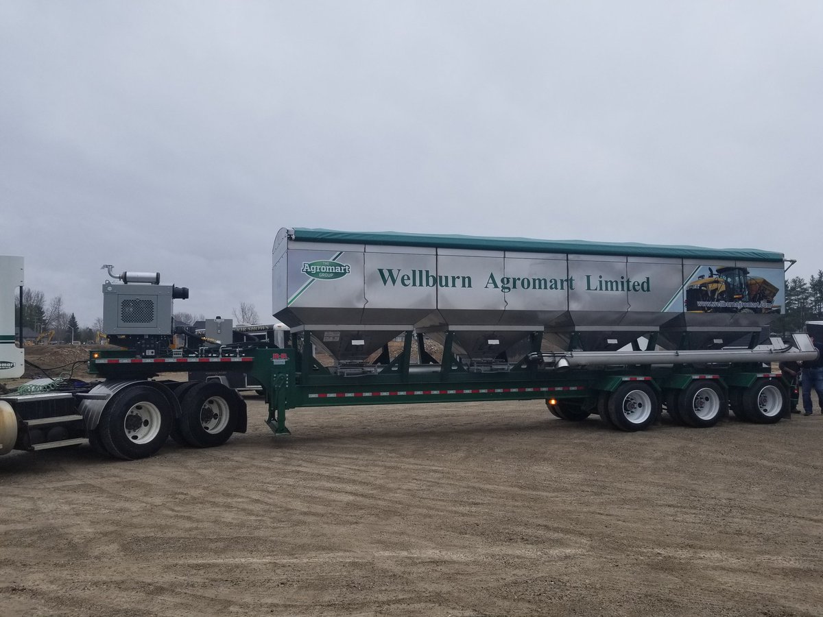 phunt1477's tweet photo. Just in time for #plant18 just picked up new an addition to the tender fleet. https://t.co/hg59yH0gGB
