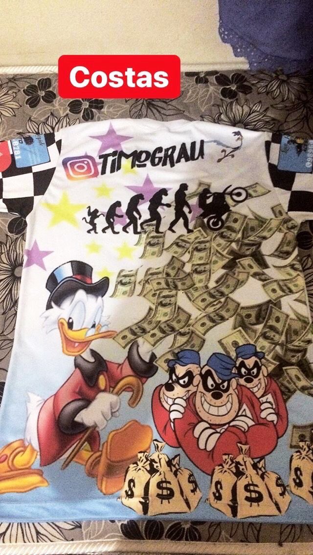TIMOGRAAU's tweet photo. 🚧[ Aí Família , Lembrando tbm que Vai sair a 3º Remessa da Camisa da página 🔛💥 Pode chamar no Direct 👇🏻]

https://t.co/zk93MYSSK6

Ou intt aq no Twitter mesmo👇🏻

@Dugrau_biiel @Diguin_7 

🔥 TMJ FAMÍLIA 🔥
Segue a Foto da camisa ae 👇🏻 https://t.co/4UruKlFVx9