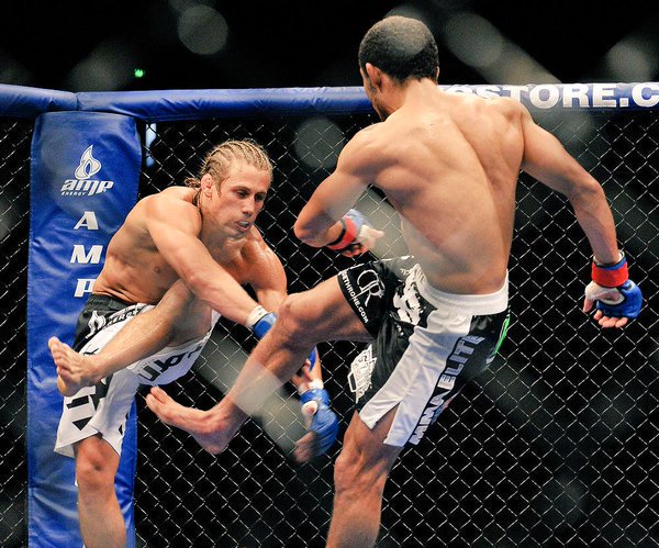 MMA History on Twitter: "Apr24.2010 Jose Aldo makes the first defense of his WEC title, when he puts on a leg kick clinic against Urijah Faber https://t.co/ukj3Y15vqd" / Twitter