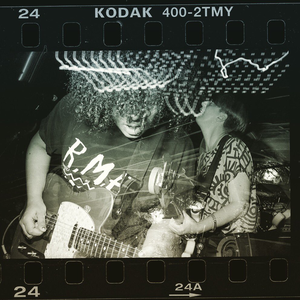 iminthebandpod's tweet photo. FREE FOR ALL TO LISTEN! Ep. 8 w/ UK band @SH0PP1NG up now on @TIDAL YouTube channel. 📸:JohnnyNguyen. Podcast by @RealBabyDonut &amp; @jonshiff #rachelaggs #billyeaster #andrewmilk #shoppingband #imintheband #podcasts #TIDALOnAir https://t.co/Pa2ag4J5ZM https://t.co/40xnKDsnjm