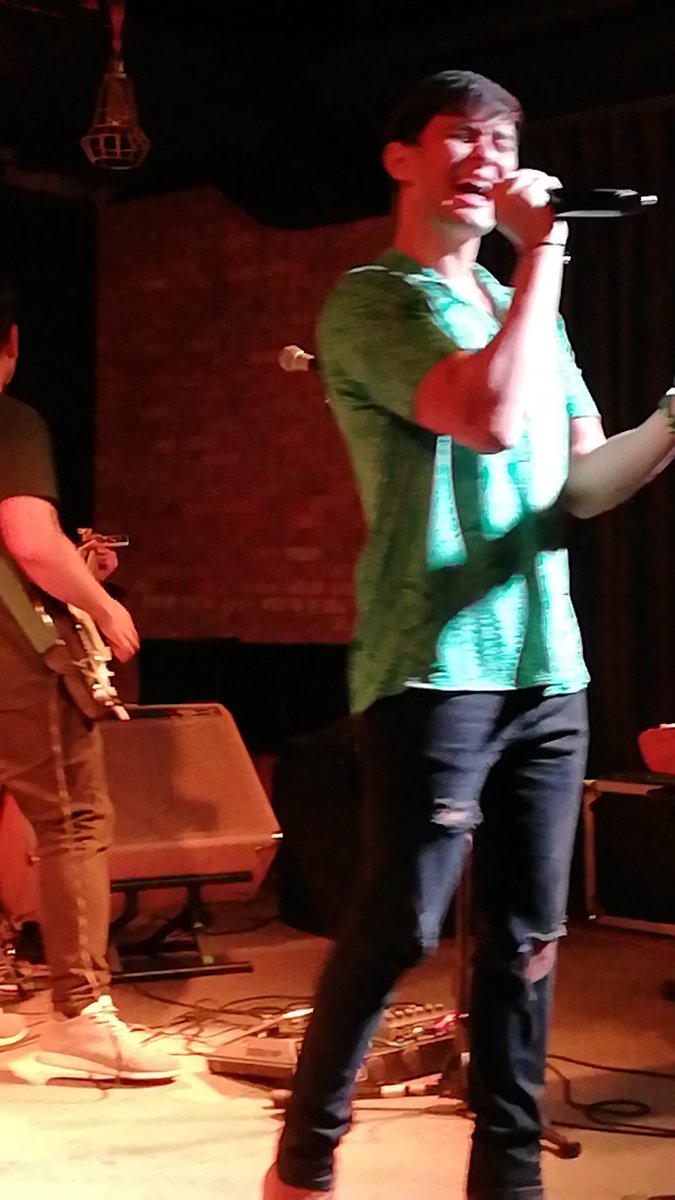 zurcaledeaf's tweet photo. @mateoguidicelli #matteoguidicelli singing his songs whole heartedly at @thebreweryph #acousteoke #heymatteo
SO COOL SO ENERGETIC! from night 'til a.m. Together with his band we were kept awake ๐ if you wanna listen from anywhere, songs are in HEY album available on spotify. ๐ https://t.co/YzXYK3FlQM