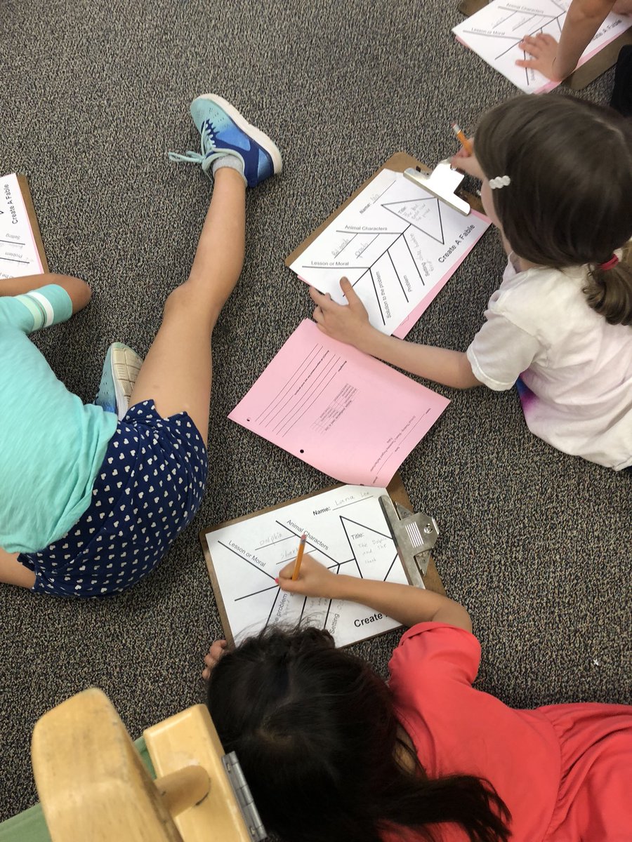 ReaganQUESTlisd's tweet photo. Using a fishbone diagram to help us plan out our own fables in 1st grade. #reaganQUEST #reaganrays #1lisd https://t.co/hUgp9abMNf