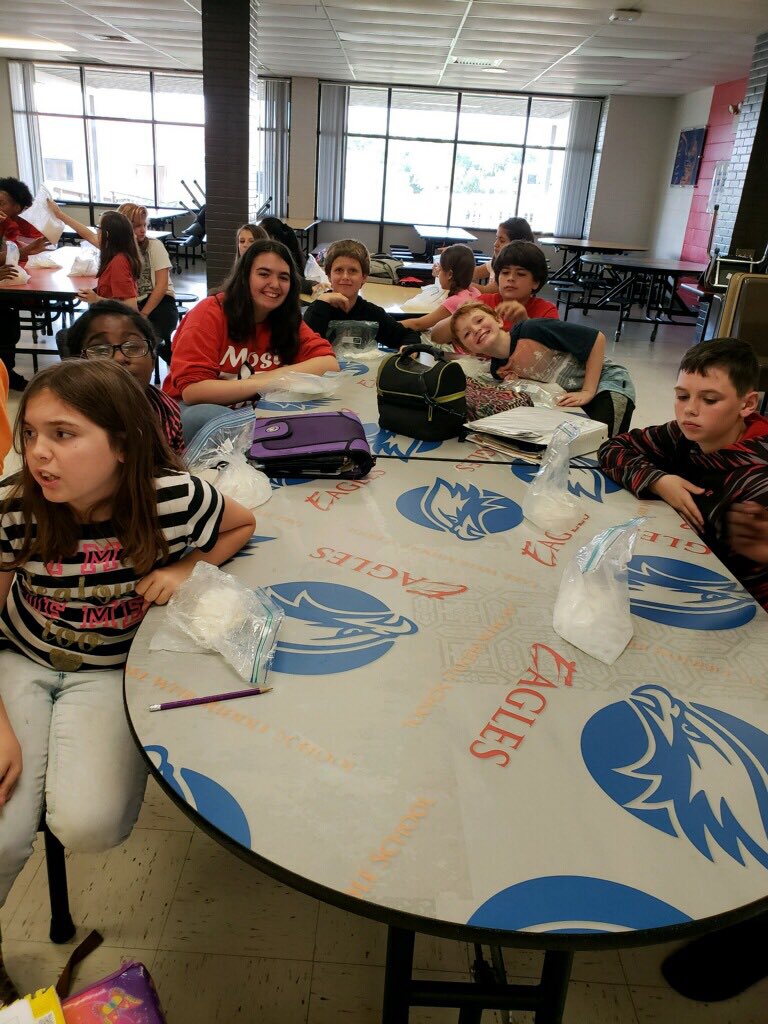 mathguru7181's tweet photo. βIce cream anyone?β 21st CCLC Ss discuss the science behind making homemade ice cream. βWhy do we need salt?β βHow will using different materials change the time it takes for the ice cream to form?β Discovery lessons!@LakeWeirMiddle @CRenfroe4EDU @KatRamirezLWM @wkmcateer4 https://t.co/d0CUoJ2CQf