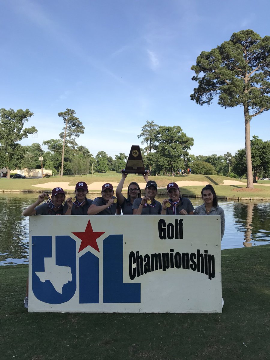 TeeItUpDogs's tweet photo. The Lady Bulldogs take first place at the Region 3-5A Championship! Congrats girls! https://t.co/3CYZ6qyt7E