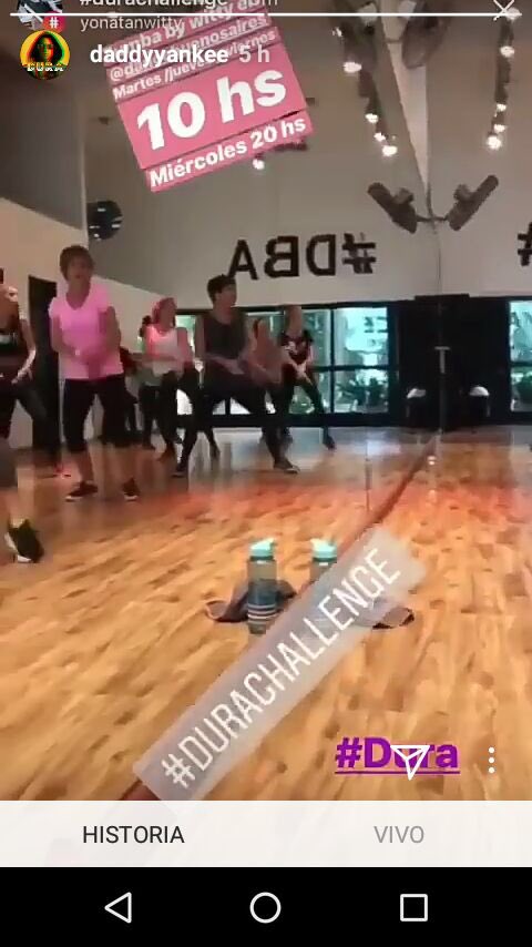 yoniwitty's tweet photo. Estoy es una joda? Ya que lo haya visto es muchísimo ! Genio #daddyyankee https://t.co/dals63qug4