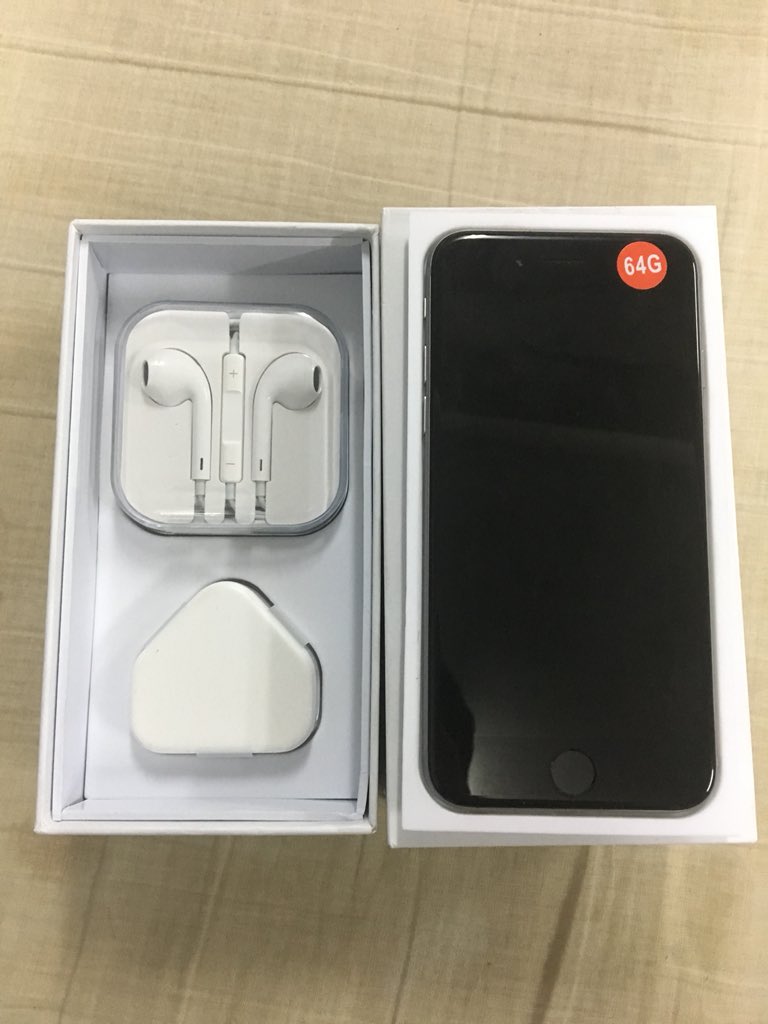 Bradogadget's tweet photo. Iphone 6 64gb Space Grey US set + Fullsetnew 
.
Urgent mencari buyer yang nak guna Iohone second condition 🔥
.
COD bangi dan kajang 
. 
Condition masih okay system cun 💯
.
RM 900 SAHAJA #iphone #letgoiphone #jualiphone #iphone6 https://t.co/6bMW2IJThi