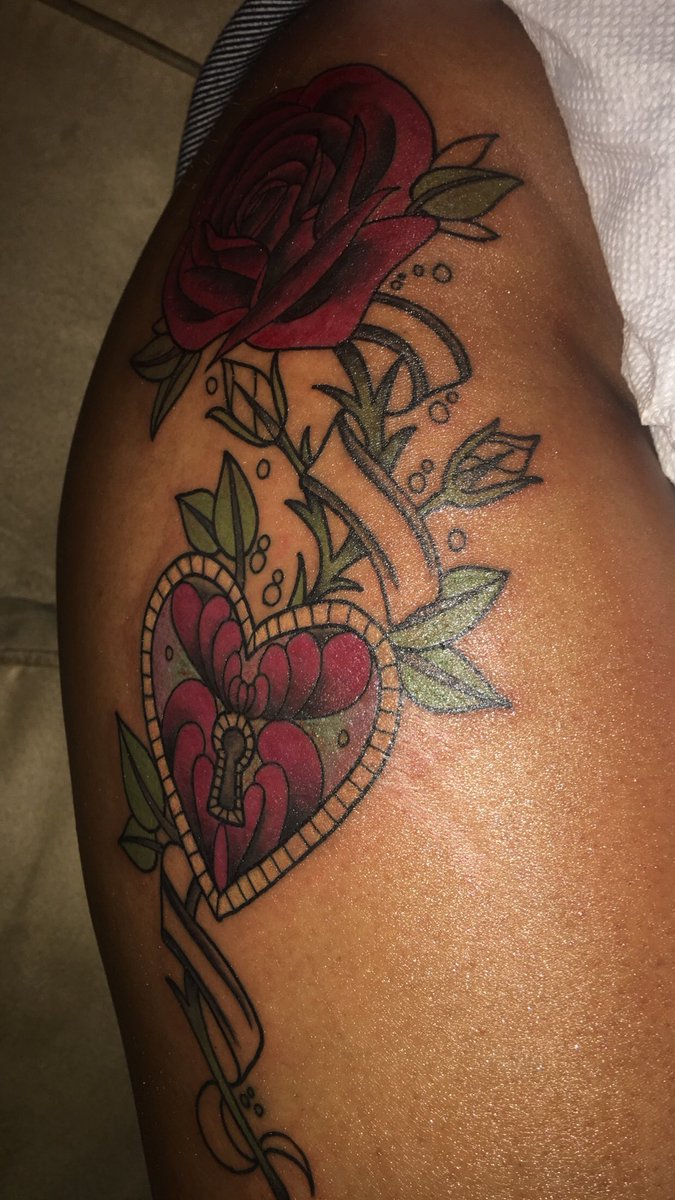 Domotattoos's tweet photo. Come Get Tatted DM Me Or Txt/Call 2028839966 For Appointments And Prices (I Will Travel To You) #TattoosByDomo #SupportYourLocalHustler #SpektraXion #FKIrons #DMVTattooArtist #Tattoos #DCTattooArtist #TravelingArtist #LocalTattooArtist #TattooMachine #TattooPorn 
#DomoTheTattman https://t.co/gvYOnTexKf
