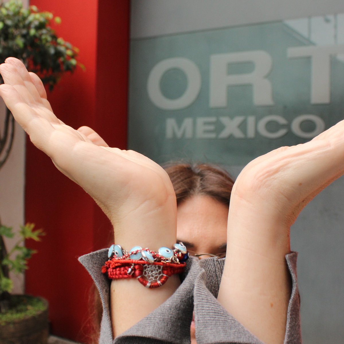 18kar's tweet photo. #openhandstogether @WorldORT @ Universidad ORT México https://t.co/AG9gVe6mFD