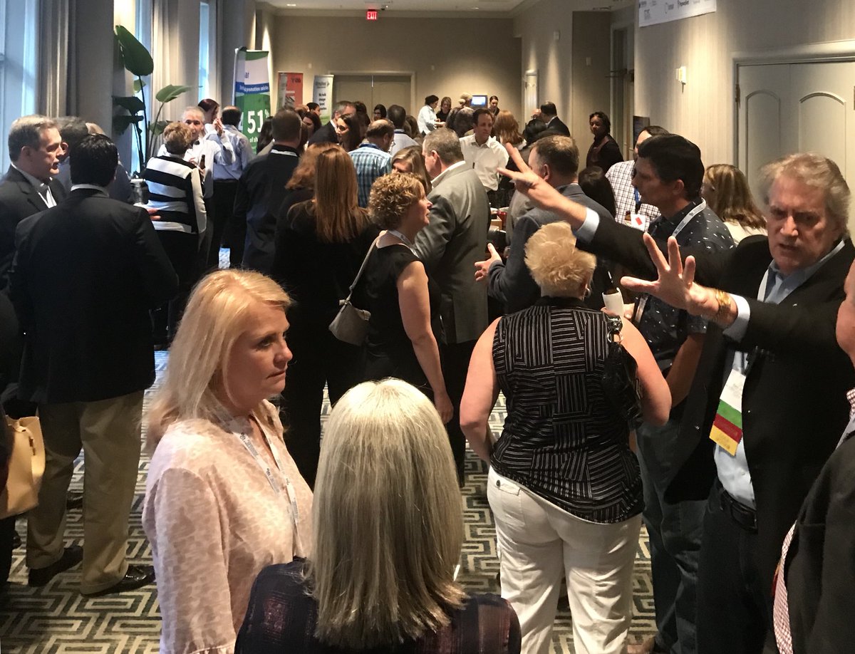 berrypepsi's tweet photo. #ACPGumbo Great crowd!  Looking forward to tomorrow with everyone! https://t.co/fd5MYIqeQm