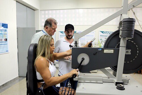 pablojmarcos's tweet photo. En el Laboratorio de Biociencias de la Motricidad Humana (LABIMH) Valorando atletas del proyecto UNIT Fisioculturismo. El #labimh de #UNIT 🇧🇷 y el #Gisaffcom de @UCAM @UCAM_CAFD 🇪🇸colaborando en la Valoración y Prescripción de programas de Fitness #posdoc #NewProjectTogether https://t.co/rq16SPv9xk